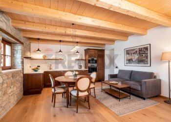 Sala da pranzo - Casa semi indipendente vicolo cocciari
 
25, Apiro - foto 9