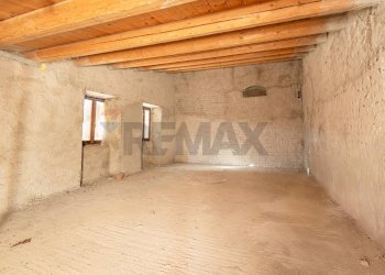 Stanza vuota - Casa semi indipendente vicolo cocciari
 
25, Apiro - foto 12