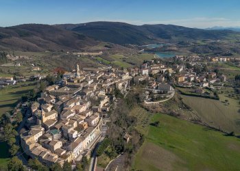 Vista delle montagne - Casa semi indipendente vicolo cocciari
 
25, Apiro - foto 14