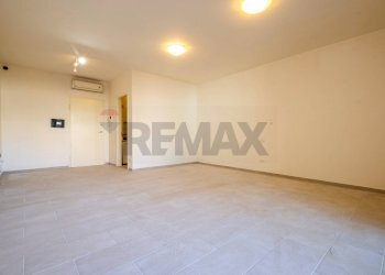 Stanza vuota - Monolocale Via Sumirago
 
31, Roma - foto 14