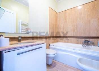 Bagno - Monolocale Via Sumirago
 
31, Roma - foto 16