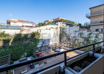 Balcone - Monolocale Via Sumirago
 
31, Roma - foto 22