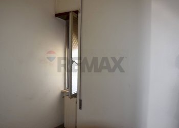 Stanza vuota - Semi-detached house Viia Laurentina
 
114, Pomezia - photo 14