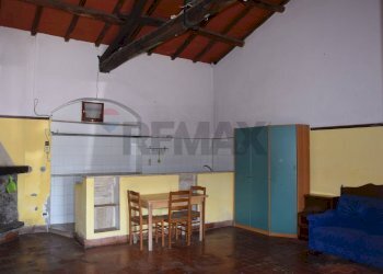 Sala da pranzo - Semi-detached house Viia Laurentina
 
114, Pomezia - photo 18