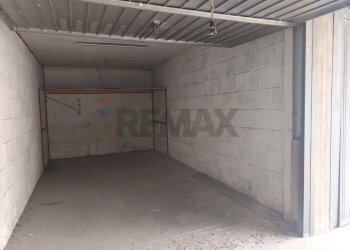 Parcheggio - Box Via Manzoni
 
17, Venaria Reale - foto 10