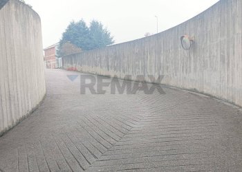 Terrazza - Box Via Manzoni
 
17, Venaria Reale - foto 13