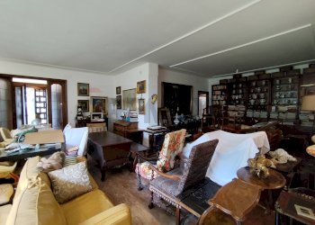 Sala da pranzo - Villa via delle ortensie
 
4, Pino Torinese - foto 45