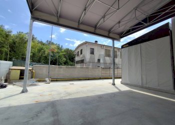 Terrazza - Capannone Arignano - foto 4