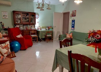 Sala da pranzo - Appartamento via consolare valeria
 
13, Giardini-Naxos - foto 14