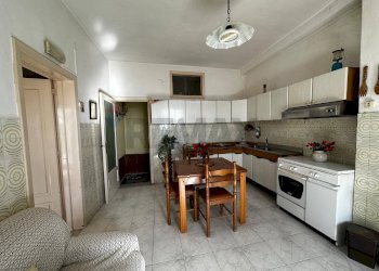 Cucina - Casa indipendente VIA DELLE GRAZIE
 
44, Vizzini - foto 5