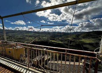 Balcone - Casa indipendente VIA DELLE GRAZIE
 
44, Vizzini - foto 22