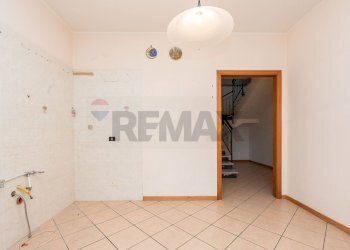 Stanza vuota - Casa semi indipendente Via cancelliere
 
58, Zafferana Etnea - foto 8