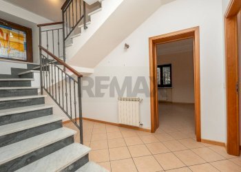 Scale - Casa semi indipendente Via cancelliere
 
58, Zafferana Etnea - foto 13