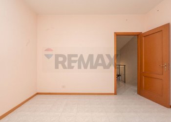 Stanza vuota - Casa semi indipendente Via cancelliere
 
58, Zafferana Etnea - foto 19