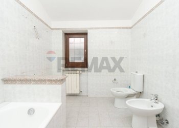 Bagno - Casa semi indipendente Via cancelliere
 
58, Zafferana Etnea - foto 24