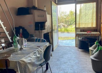 Sala da pranzo - Casa indipendente Via Mongibello Nazionale
 
101, Castiglione di Sicilia - foto 23