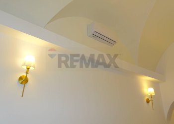 Dettagli - Casa semi indipendente Via   Fortuna
 
26, Catania - foto 20