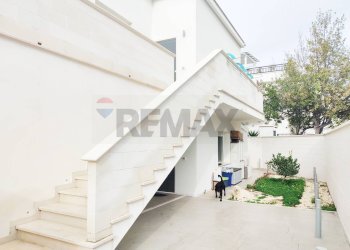Terrazza - Villa Viale delle Palme
 
10, Manfredonia - foto 6