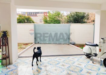 Terrazza - Villa Viale delle Palme
 
10, Manfredonia - foto 15