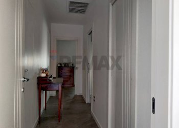 Hall / corridoio - Villa Viale delle Palme
 
10, Manfredonia - foto 61