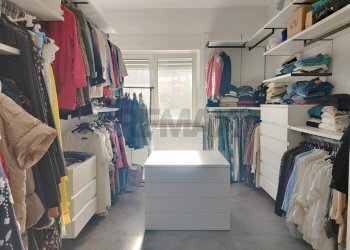 Cabina armadio - Villa Viale delle Palme
 
10, Manfredonia - foto 73