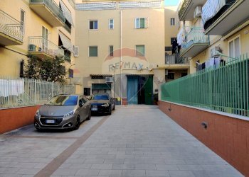 Edificio all\'aperto - Box Via Stanislao D'Aloè
 
31, Manfredonia - foto 4