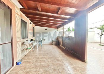 Terrazza - Casa indipendente Via Francia
 
16, Manfredonia - foto 26