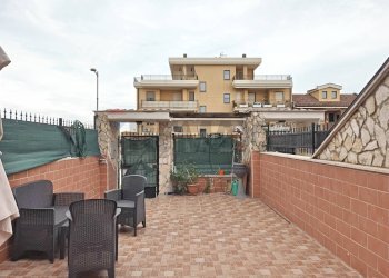 Terrazza - Casa indipendente Via Francia
 
16, Manfredonia - foto 31