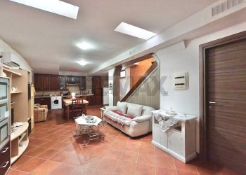 Sala da pranzo - Casa indipendente Via Francia
 
16, Manfredonia - foto 39