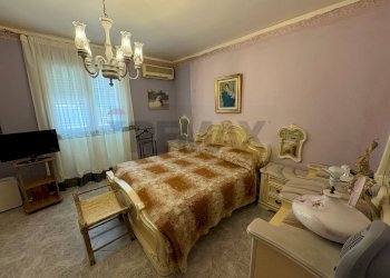 Camera / camera da letto - Appartamento via delle Camelie
 
1, Melilli - foto 19