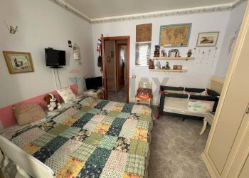 Camera / camera da letto - Appartamento via delle Camelie
 
1, Melilli - foto 21