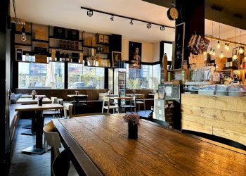 Sala - Bar Tavola Calda - Fredda Bergamo - foto 12