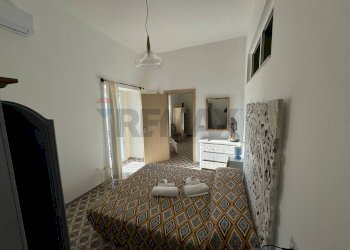 Camera / camera da letto - Trilocale Via Manlio
 
7, Peschici - foto 5