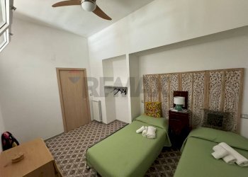 Camera / camera da letto - Trilocale Via Manlio
 
7, Peschici - foto 8