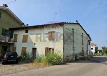 Casa all\'aperto - Casa semi indipendente Frazione Sant'Andrea
 
89, Busseto - foto 10