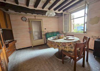 Sala da pranzo - Casa semi indipendente Frazione Sant'Andrea
 
89, Busseto - foto 13