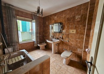 Bagno - Casa semi indipendente Frazione Sant'Andrea
 
89, Busseto - foto 31