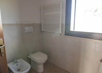 One-room apartment Sala Bolognese - photo 18