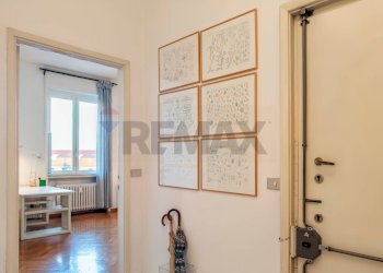 Hall / corridoio - Three-room apartment Milano - photo 11