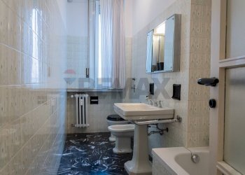 Bagno - Three-room apartment Milano - photo 20