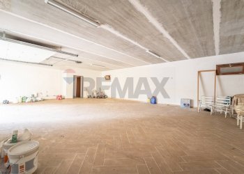 Stanza vuota - Office Via Lagonegro, Roma - photo 3