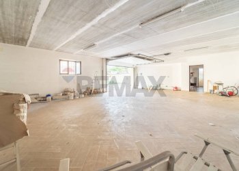 Parcheggio - Office Via Lagonegro, Roma - photo 5