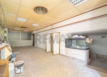 Stanza vuota - Office Via Lagonegro, Roma - photo 13
