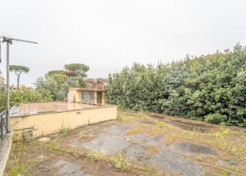 Giardino - Office Via Lagonegro, Roma - photo 17