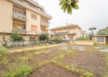 Edificio all\'aperto - Office Via Lagonegro, Roma - photo 18