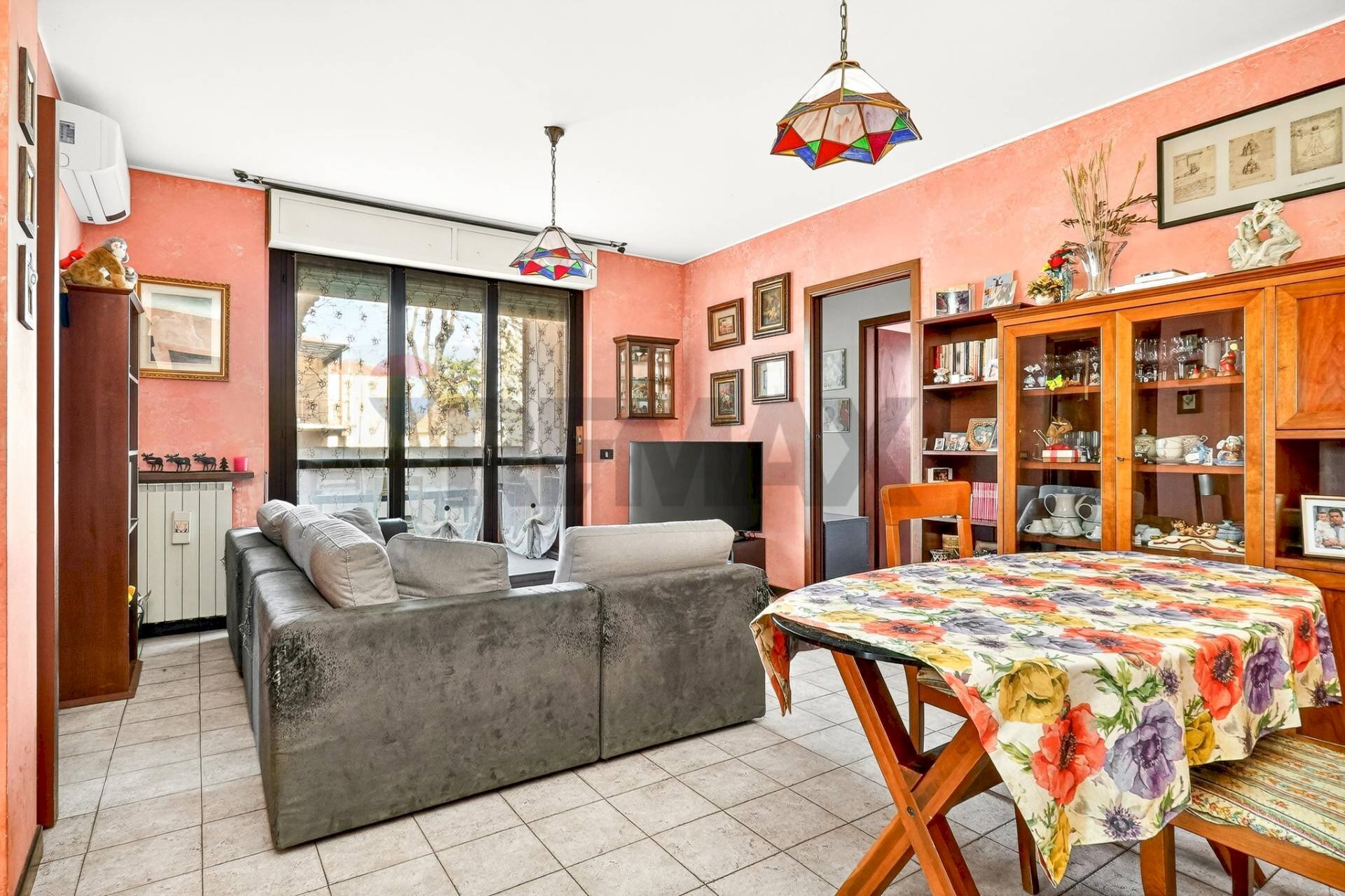 Sala da pranzo - Quadrilocale VIA VARESE
 
23, Busto Arsizio - foto 2