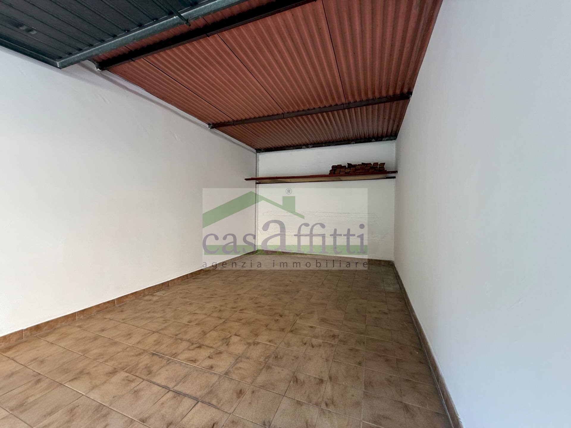 Foto 3 - Box Via Ortona
 
6, Chieti - foto 3