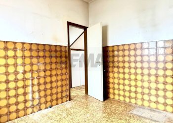 Stanza vuota - Villa a Schiera VIA AUSTRIA
 
35, Carpi - foto 29