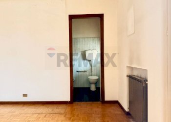 Stanza vuota - Villa a Schiera VIA AUSTRIA
 
35, Carpi - foto 47