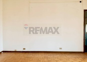 Stanza vuota - Villa a Schiera VIA AUSTRIA
 
35, Carpi - foto 55